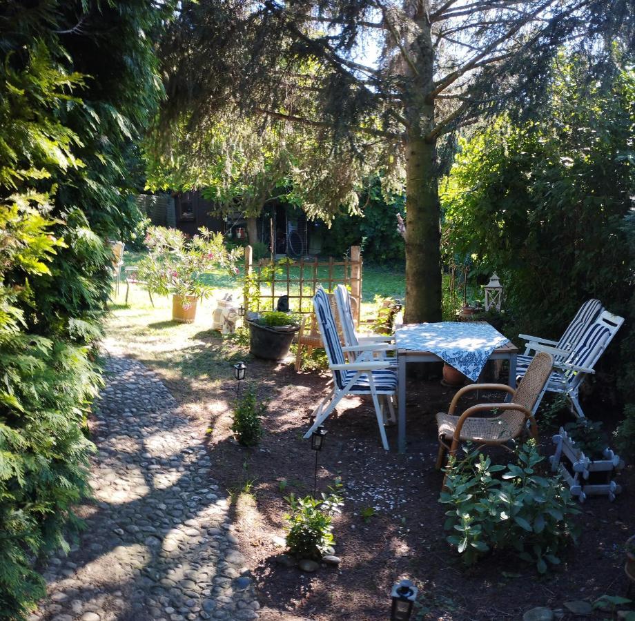 B&B Family Basement Apartment, Breakfast, Free Parking, 5Km From Tulln Chorherrn Exteriör bild