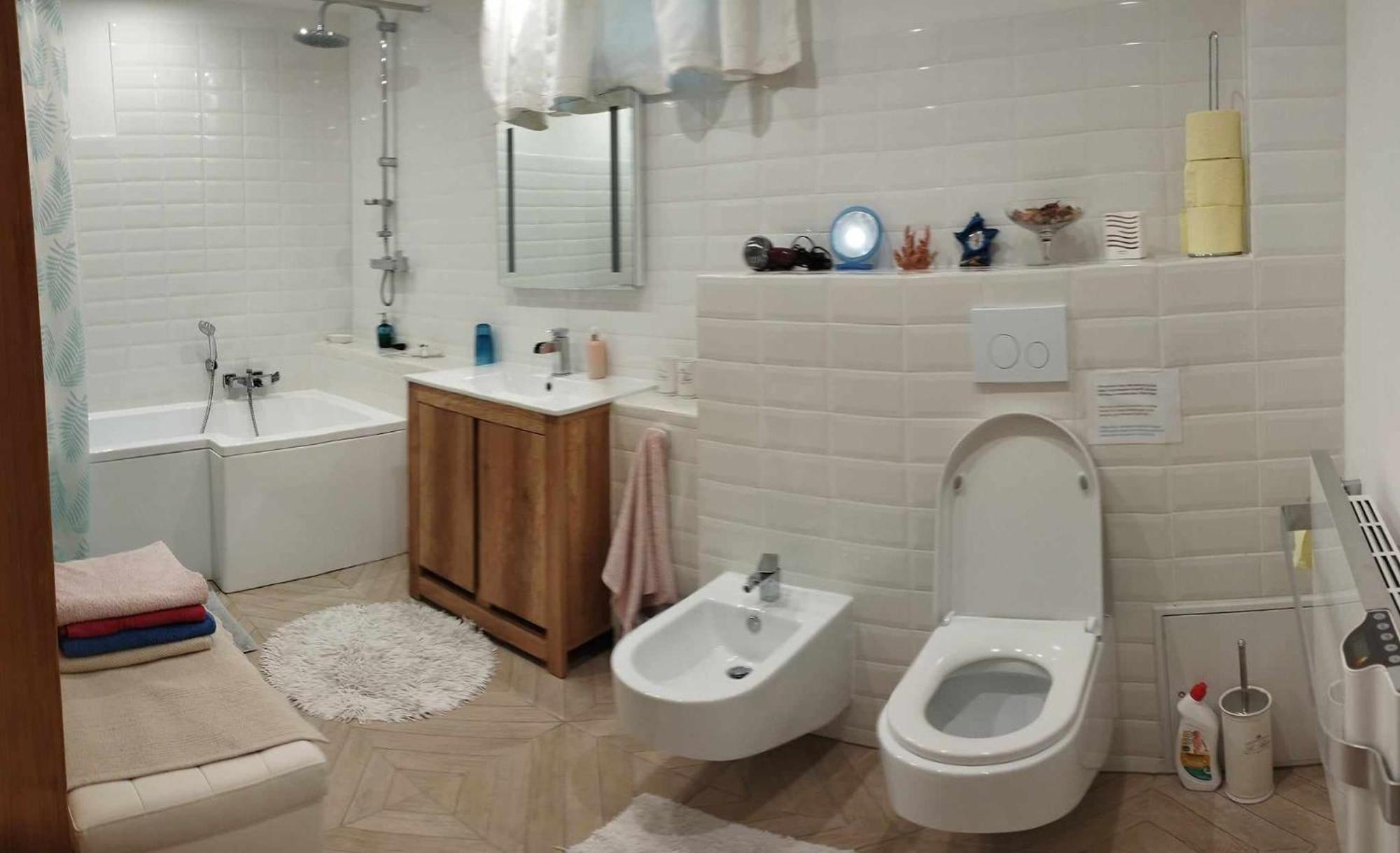 B&B Family Basement Apartment, Breakfast, Free Parking, 5Km From Tulln Chorherrn Exteriör bild